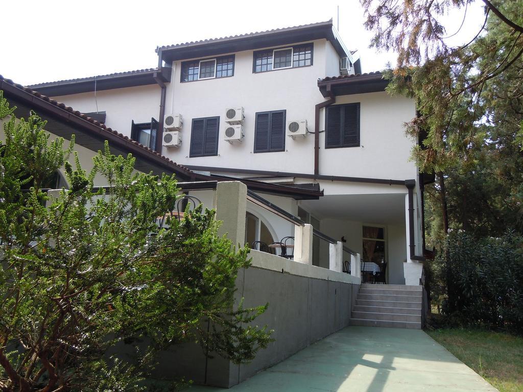 Hotel Park Višići Buitenkant foto